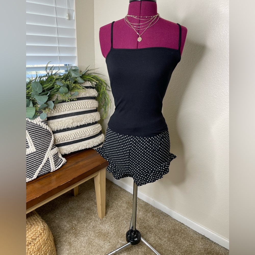 Buy as a set!! Polka Dot Shorts with black basic tank top - Forever 21